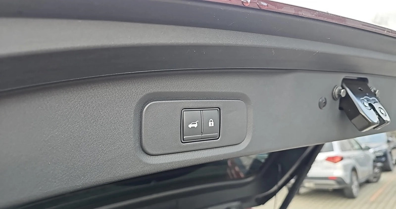 Nissan Qashqai cena 124900 przebieg: 6735, rok produkcji 2022 z Mogielnica małe 254